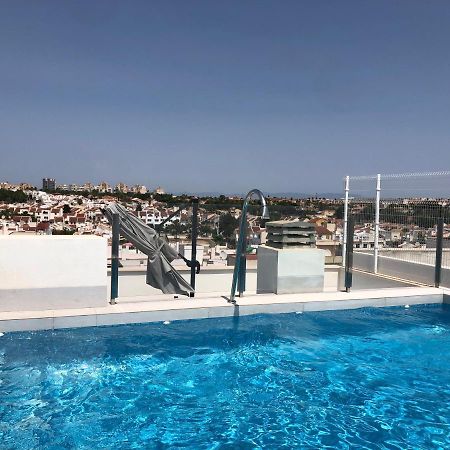 Modern Apartment In Torrevjea 200M From The Loccos Beach Torrevieja Ngoại thất bức ảnh