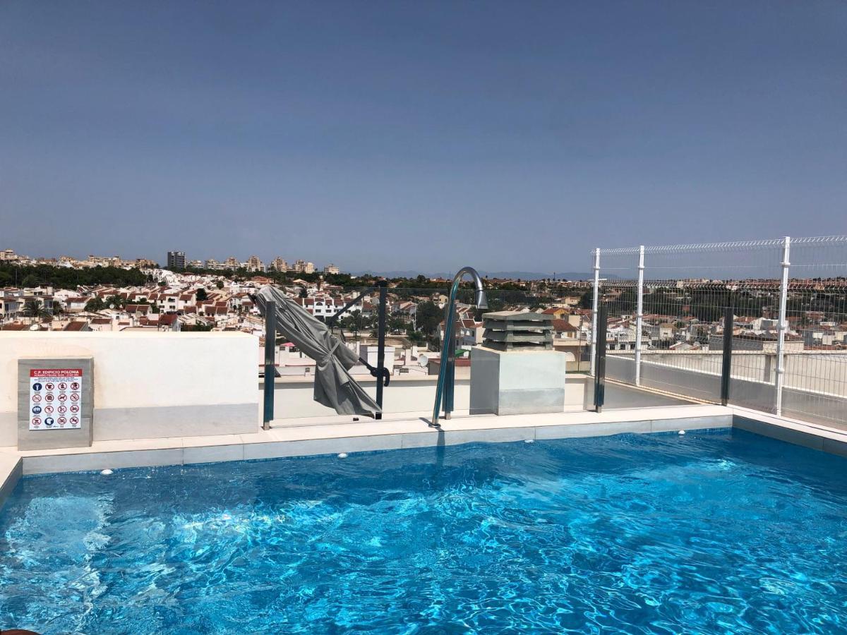 Modern Apartment In Torrevjea 200M From The Loccos Beach Torrevieja Ngoại thất bức ảnh